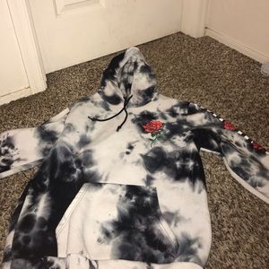 This is a Rue21 hoodie it’s comfy!